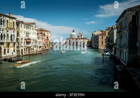 Blick auf den Canal Grande in Venedig, Italien Stockfoto