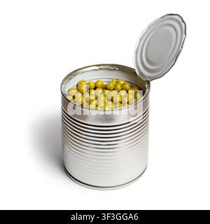 Eine Blechdose mit grünen Erbsen auf weißem Hintergrund. Blechdose. Geöffnete Dose grüner Erbsen. Stockfoto