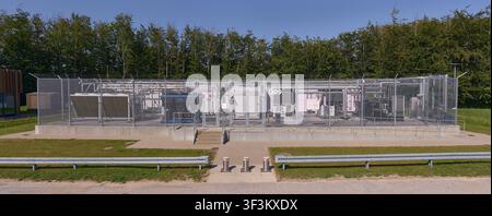 Nordborg, Dänemark - 12. Juli 2026: Blick auf das modulare Rechenzentrum Danfoss Campus mit Servergeräten, die für die nachhaltige Abwärmenutzung konzipiert sind, gesetzt a Stockfoto