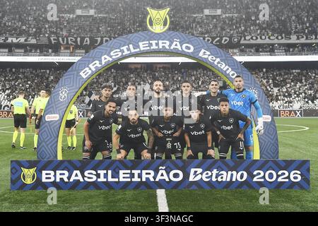 Rio de Janeiro, Brasilien, 23. Juli 2026. Botafogo-Fußballspieler während des Spiels gegen Vitória im brasilianischen Meisterschaft 2026 im Nilton-Santos-Stadion Stockfoto