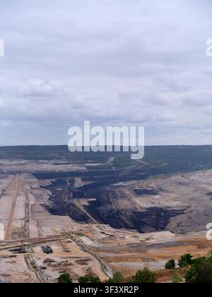 Riesen-Bucketrad-Bagger im Einsatz im Tagebau Hambach: Europas größter Open-Pit-Betrieb, Deutschland Stockfoto