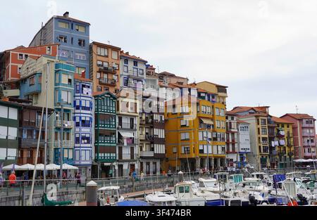 Blick auf die Küstenstadt Bermeo in Spanien Stockfoto