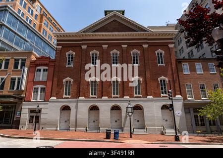 Historische Wahrzeichen: Vorderfassade des historischen Ford's Theatre in Washington, D.C. Stockfoto