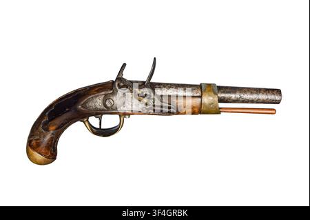 Antike Steinschloss-Müschenladepistole isoliert auf weißem Hintergrund. Stockfoto
