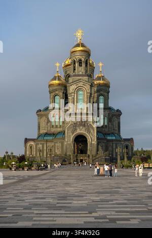 MOSKAU-GEBIET, RUSSLAND - 18. JULI 2026: Die Hauptkirche der Streitkräfte der Russischen Föderation (Patriarchalkathedrale im Namen der Auferstehung Stockfoto