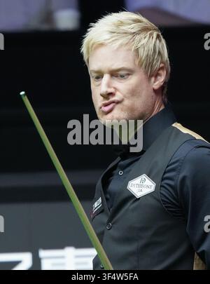 Shanghai, China. 30. Juli 2026. Neil Robertson reagiert während des Viertelfinalspiels zwischen Zhao Xintong aus China und Neil Robertson aus Australien beim World Snooker Shanghai Masters 2026 in Shanghai, Ostchina, am 30. Juli 2026. Credit: Ding Ting/Xinhua/Alamy Live News Stockfoto