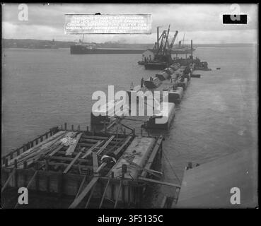Das Neue Schleusen- und Kanalwerk an den St. Marys Falls, das die Betonüberbauung und den Mittelpfeiler zeigt, in einer allgemeinen Ansicht nach Osten, als Teil der Bau- und Renovierungsfotos. Stockfoto