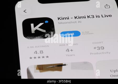 Shanghai, China - 30. Juli 2026: Kimi App-Symbol und Markenlogo Stockfoto