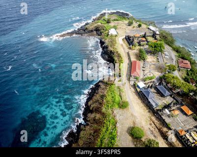 PADANG BAI - Padangbai ist eine Stadt auf der indonesischen Insel Bali in der gleichnamigen Provinz. Von Padangbai fahren auch Boote nach Lombok und den Gili-Inseln. Die indonesische Insel ist voller Touristen. Bali ist eine Provinz Indonesiens und die westlichste der Kleinen Sundainseln, östlich von Java und westlich von Lombok. ROBIN UTRECHT / ANP Niederlande out - Belgien out Stockfoto