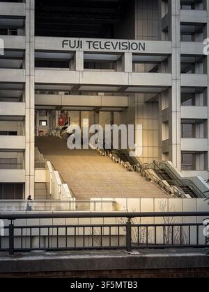 Große Treppe des Fuji Television Building in Odaiba Tokio Stockfoto