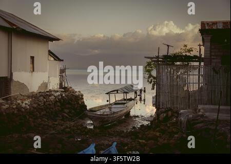 Flores, Koja Doi Insel, ein kleines Fischerdorf vor der Küste von Maumere in Indonesien. Stockfoto