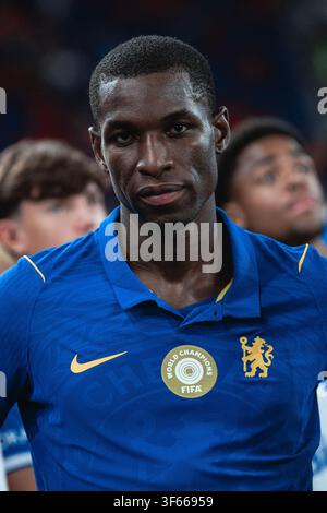 Hong Kong, China. 5. Aug., 2026. Nicolas Jackson #15 von Chelsea FC im Einsatz während des Hong Kong Football Festival Herbalgy Trophy zwischen Chelsea FC und Juventus im Kai Tak Stadium in Hong Kong am 5. August 2026. (Credit Image: © Ka Lok Ng/ZUMA Press Wire) NUR FÜR REDAKTIONELLE VERWENDUNG! Nicht für kommerzielle VERWENDUNG! Stockfoto