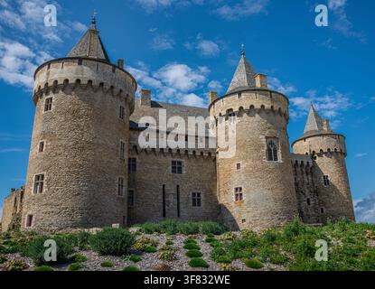 Das Château de Suscinio, eine historische Festung aus dem 13. Jahrhundert in Sarzeau auf der Halbinsel Rhuys im Süden der Bretagne, Frankreich. Stockfoto