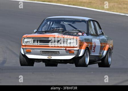 ex- Gerry Marshall, Vauxhall Viva GT, Demonstrationsfahrten für Tourenwagen der Vergangenheit, von Mitte der 1960er bis 2000, Touring Car Rewind South, Classic Stockfoto