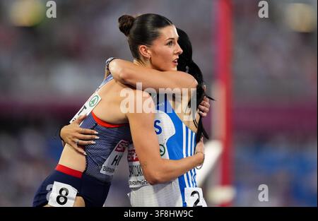 Amy Hunt aus Großbritannien nach dem Frauen-200m-Halbfinale 2 am dritten Tag der Leichtathletik-Europameisterschaft 2026 im Alexander-Stadion von Perry Barr in Birmingham. Bilddatum: Mittwoch, 12. August 2026. Stockfoto
