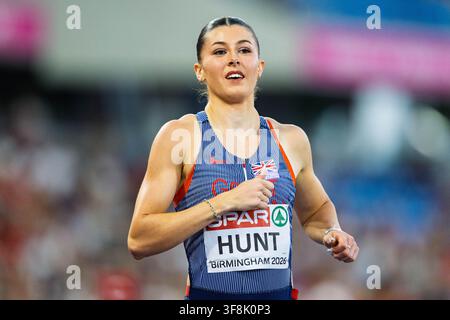BIRMINGHAM, VEREINIGTES KÖNIGREICH - 12. AUGUST: Amy Hunt aus Großbritannien tritt im Frauen-200m-Lauf während der Leichtathletik-Europameisterschaft im Alexander-Stadion am 12. August 2026 in Birmingham, Vereinigtes Königreich, an. Stockfoto