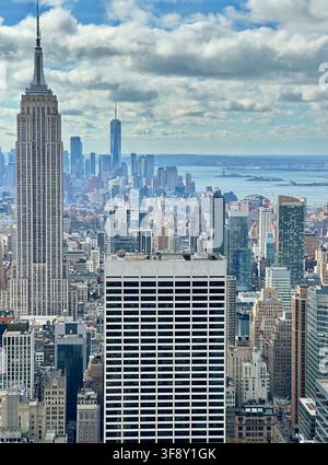 Luftbild der Wolkenkratzer in Manhattan, New York City, USA. Stockfoto