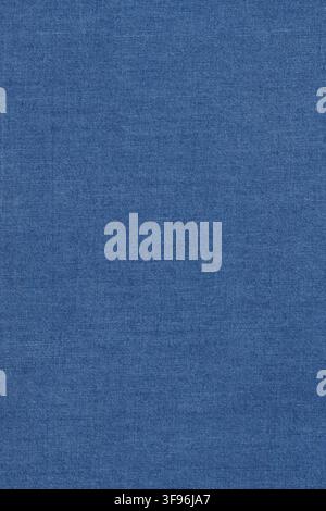Blauer Denimstoff-Textur-Tapetenhintergrund. Hochwertige Baumwolltextil-Oberansicht. Muster von klassischem Jeans-Casual-Material für Modedesign und Stockfoto