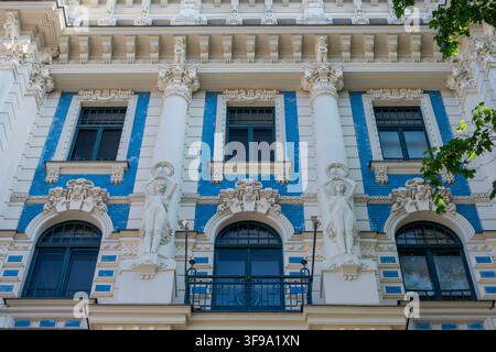 Das berühmte Jugendstil-Wohnhaus in der Elizabetes Straße 10b in Riga, Lettland. Stockfoto