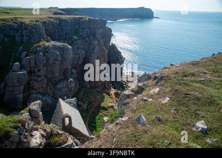 Kapelle von Saint Govan in Pembrokeshire, Wales Stockfoto