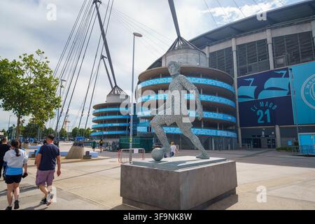 Etihad-Stadion  Zuhause des Manchester CityFootball Clubs. Blick auf die Außenseite des Stadions.Manchester  UK 15. August 2026 Stockfoto