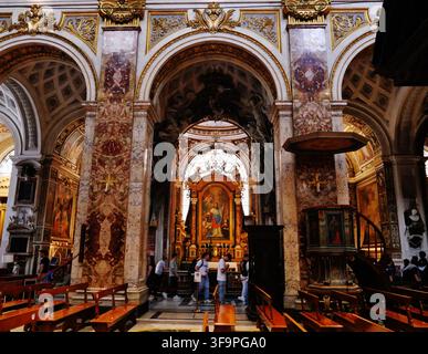 Kirchenraum der Kirche San Luigi dei Francesi, Rom, Lazio, Italien, April 2024 Stockfoto