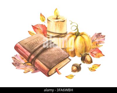 Herbstliches Aquarell-Stillleben mit geschlossenem Buch, Kürbis, Eicheln, Kerze und gefallenen Blättern als saisonale Erntedekoration und gemütliches Herbstdesign Stockfoto