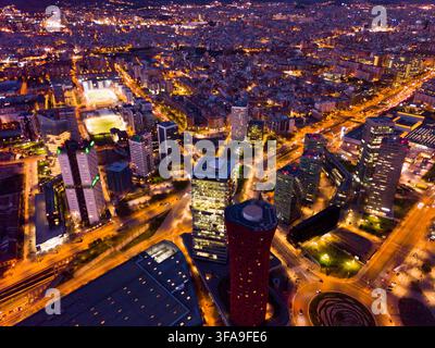 Barcelona im Nachtlicht Stockfoto