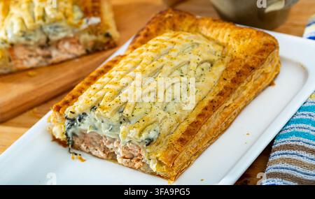 Blätterteig mit Lachs Stockfoto