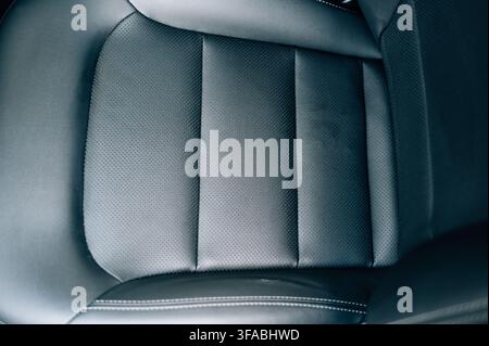 Sitzpolster in einem neuen teuren Auto Stockfoto