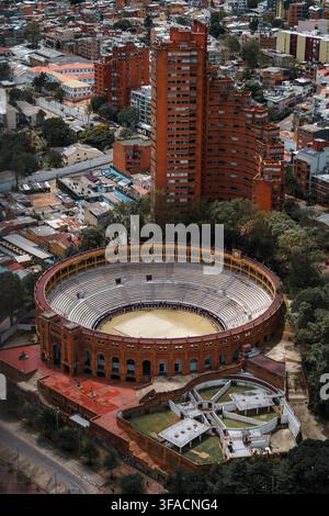 Luftaufnahme der Stierkampfarena Plaza de Toros La Santamaría in Bogotá Stockfoto