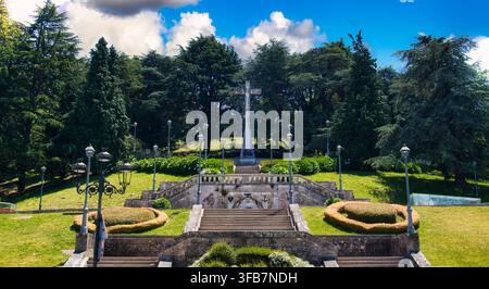 Kruz für die Gefallenen im Parque Monte do Castro der Stadt Vigo, Spanien Stockfoto