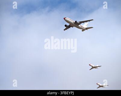 Formation einer A310 und zwei Falcon 900 der spanischen Luftwaffe Stockfoto