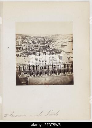 Eine Luftansicht von Venedig, Italien, aus der Mitte des 19. Jahrhunderts, ein italienischer Fotograf, betitelt "Il Panorama a volo d'uccelo", aus der Serie "Vues de Venise". Stockfoto