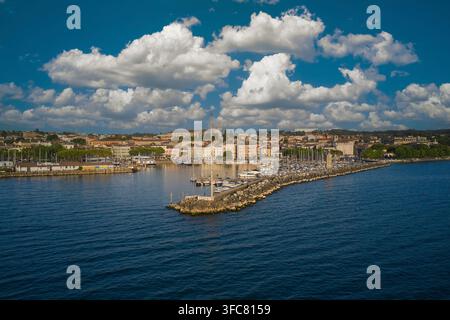 Desenzano del Garda, Luftbild des Gardasees in Italien. Stockfoto