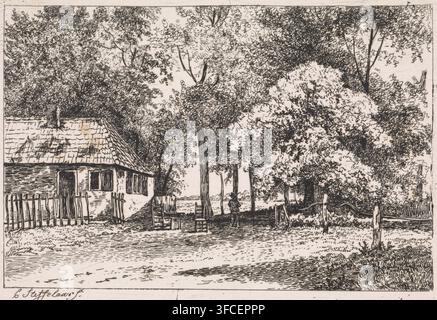 Haus zwischen Bäumen, Fünfte Suite, Druck, Links ein Haus mit einem Zaun. Neben dem Haus zwei Stühle an einem Tisch und ein Mann., Druckgrafiker: Cornelis Steffelaar, Amsterdam, 1807 - 1861, Papier, Radierung, Probendruck, Höhe 91 mm x Breite 130 mm, Bauernhof oder Einzelhaus in Landschaft, Bäume., Eine detaillierte Feder- und Tinten-Szene zeigt eine ländliche Umgebung mit einem kleinen Häuschen links unter einem schrägen Ziegeldach und einem Schornstein, ein einfacher Zaun verläuft davor, und ein Tor öffnet sich zu einem Hof, auf dem ein paar Holzstühle stehen; hohe Bäume mit dichten Blattkronen nehmen einen großen Teil der Komposition ein, ihre Stockfoto
