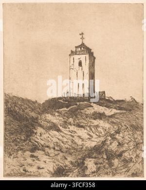 Leuchtturm von Katwijk aan Zee, Druck, Blick auf den Leuchtturm von Katwijk aan Zee, auch bekannt als Vierboet, und das umliegende Dünengebiet., Druckgrafiker: Frederika Henriëtte Broeksmit (vom Künstler signiert), 1885 - 1931, Papier, Radierung, Tiefdrucktechnik, Höhe 337 mm x Breite 275 mm, Dünen (Meer nicht sichtbar), in den Dünen, Leuchtturm, Leuchtschiff, Katwijk (Zuid-Holland), Katwijk aan Zee., Ein hoher, schmaler Turm steht auf einem grasbewachsenen, sandigen Anstieg, in feinen dunklen Linien vor einem hellen, texturierten Hintergrund dargestellt; der Turm hat ein kleines überdachtes Aussichtsplattform mit einem Geländer und einem dekorativen Turmknauf an der Spitze, Stockfoto