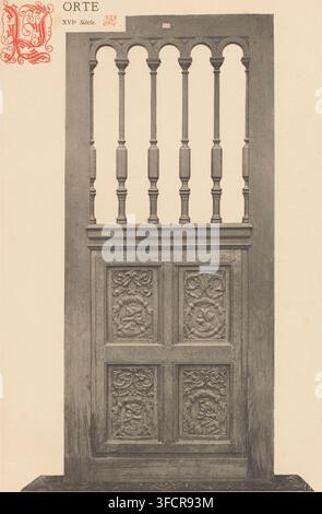 Verzierte Tür aus Eiche, Porte, XVI. Jahrhundert, Seite, photomechanischer Druck, Inschrift: 'PORTES. - PL. 7.', Inschrift: 'PORTE en chène, ', Monogramm: 'JJvY', Belgien, Negativhersteller: Joseph Maes (möglicherweise), Antwerpen, nach Entwurf von anonym, ca. 1882 - bis 1887, Fotograf, Papier, Kollotypie, Photolithografie, Höhe 229 mm x Breite 203 mm, by., Eine hohe Holztür mit schmalen gedrehten Balustern im oberen Teil, die von kleinen Bögen gekrönt sind, ein horizontaler Querbalken trennt den oberen und unteren Teil, und der untere Teil besteht aus geschnitzten rechteckigen Paneelen, die mit kunstvollen floralen Mustern verziert sind und Stockfoto