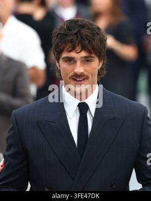 London, UK. Jacob Elordi bei: The Dog Stars World Premiere, im Odeon Luxe Leicester Square, Leicester Square am 20. Aug. 2026. Ref: LMK430-J11925-010926 Anfisa Polyushkevych/Landmark Media WWW.LMKMEDIA.COM Stockfoto