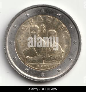 Italien 2-Euro-GedenkMünze 2021 Grazie, die medizinischem Personal, Ärzten und Krankenschwestern Tribut zollt, die während der COVID-Pandemie Masken tragen Stockfoto