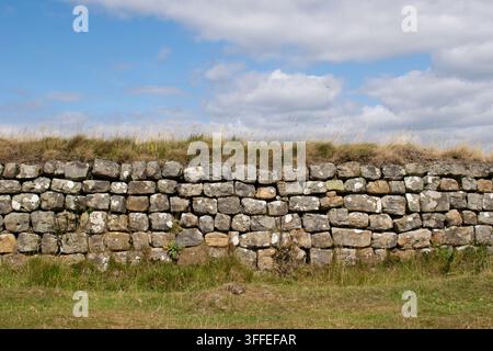 Hadriansmauer. Northumberland-Nationalpark. Crag Lough, Northumberland, UK. Stockfoto