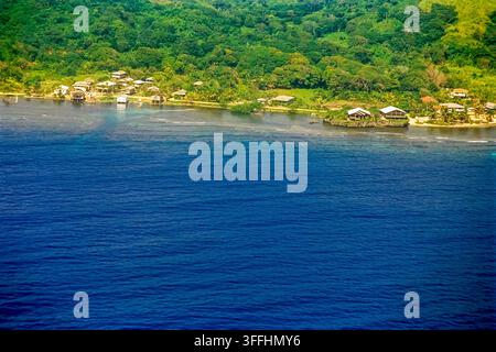 Karibische Luftansicht. Roatan, Honduras Stockfoto