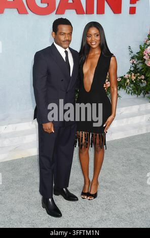 LOS ANGELES, KALIFORNIEN - 8. SEPTEMBER: (v.l.n.) Jay Reeves und Naomi Baker nehmen an einer besonderen Vorführung von Netflix' „Warum habe ich mich wieder verheiratet?“ im Har Stockfoto