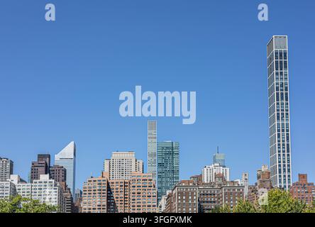 Midtown East Manhattan Skyline, gesehen von Roosevelt Island, New York City, New York, USA Stockfoto