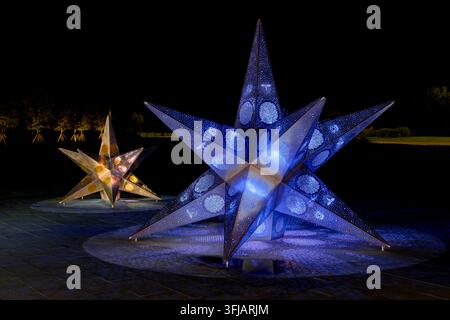 Stars and Stripes Park bei Nacht. Port St. Lucie, Florida, USA Stockfoto