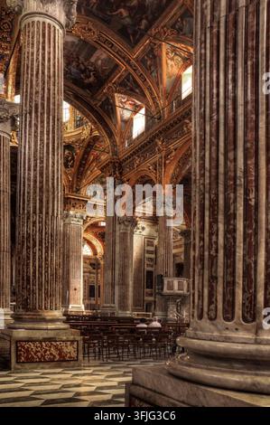 Genua, Italien - 29. Mai 2016: Innenansicht der Basilica della Santissima Annunziata del Vastato (Basilika der Heiligsten Verkündigung des Vastato) vin Stockfoto