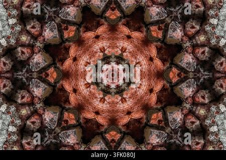 Abstraktes Kaleidoskop-Muster, das ein symmetrisches geometrisches Design mit rustikalen und erdigen Texturen bildet Stockfoto