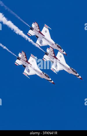 National Championship Air Races 9-18-2026 Roswell NM USA  USAF Thunderbirds treten bei den National Championship Air Races im Roswell Internati auf Stockfoto