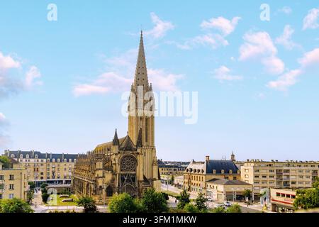 Eglise Saint-Pierre in Caen im Département Calvados in der französischen Region Normandie Stockfoto