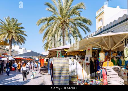 Medina mit Marktständen in Nabeul, Tunesien Stockfoto